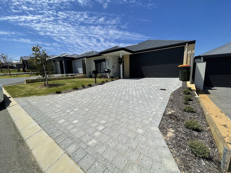 25 Ramsgate Avenue, Wellard WA 6170