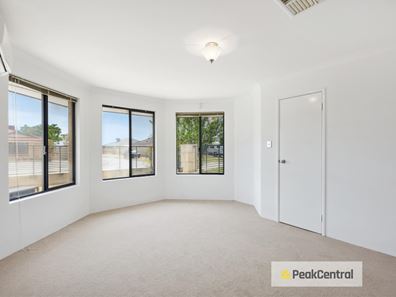 3 Weddell Close, Canning Vale WA 6155