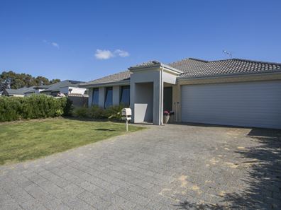 8 Wentworth Heights, Meadow Springs WA 6210