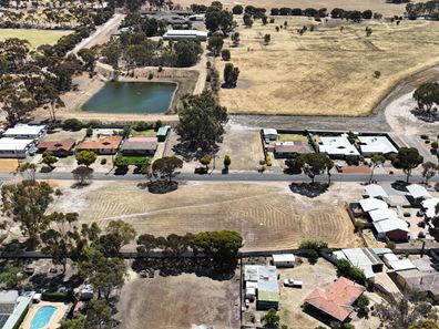 10 Marri  Drive, Katanning WA 6317