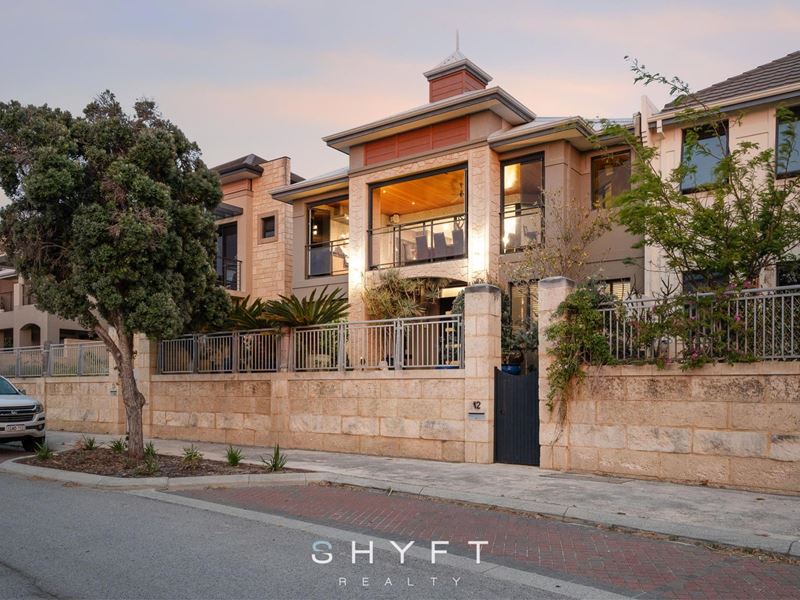 12 Torquay Pass, Mindarie