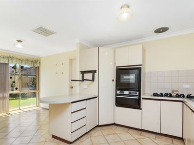 7/18 Heron Place, Maddington WA 6109