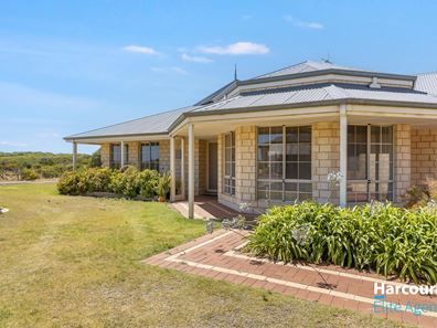 24 St Cloud Way, Port Kennedy WA 6172