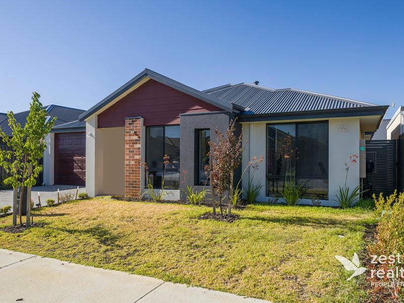 5 Swinburn Way, Aveley