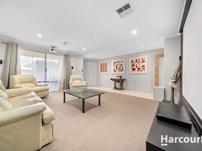 6 Ammanford Crescent, Butler WA 6036