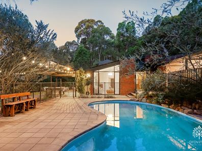 8 Lawson Way, Darlington WA 6070