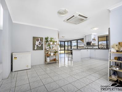 236 Chapman Valley Road, Waggrakine WA 6530