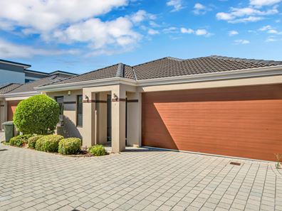 7/214 Wharf Street, Queens Park WA 6107