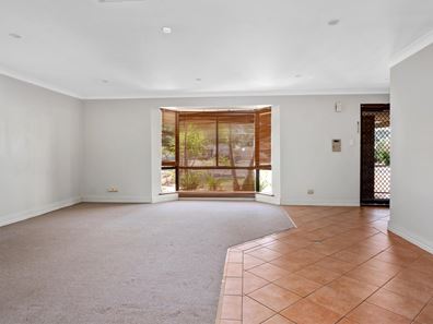 3 Jugan Place, Hannans WA 6430