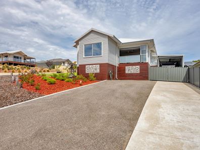 2 Yarmouth Court, Dawesville WA 6211