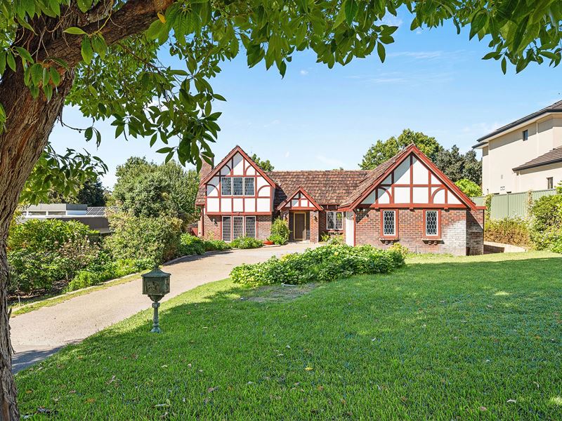 28 Viking Road, Dalkeith WA 6009