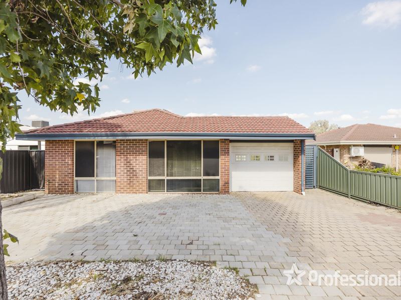 14 Nornalup Close, Ballajura WA 6066