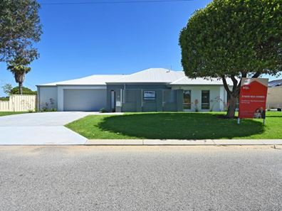 2 Little Harold Street, Bellevue WA 6056