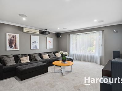 10 Lind Court, Quinns Rocks WA 6030