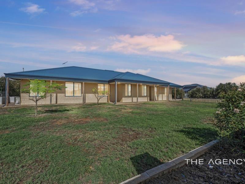 26 Dorset Drive, Deepdale WA 6532