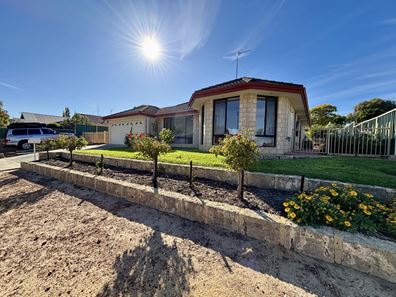30 King Street, Waroona WA 6215