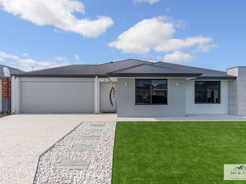 6 Hydra Way, Bennett Springs WA 6063