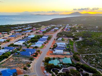 31 France  Street, Hopetoun WA 6348