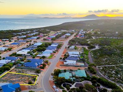 31 France  Street, Hopetoun WA 6348