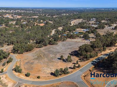 86 Wallaroo Drive, Chittering WA 6084