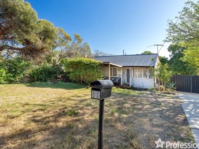 30 Hubbard Way, Medina WA 6167
