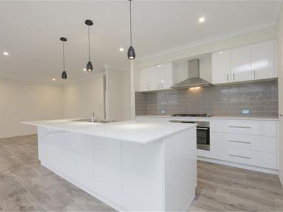 22 Charnwood Grove, Hilbert WA 6112