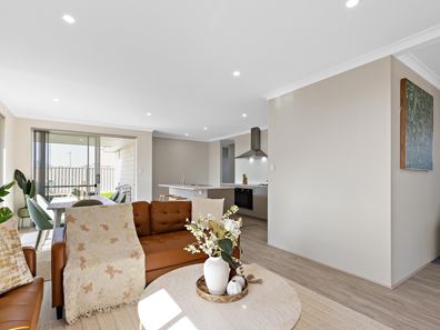 14 Tulipwood Loop, Piara Waters WA 6112