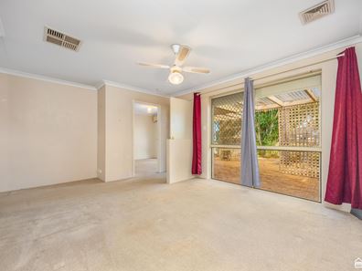 31/25 Dale Road, Armadale WA 6112
