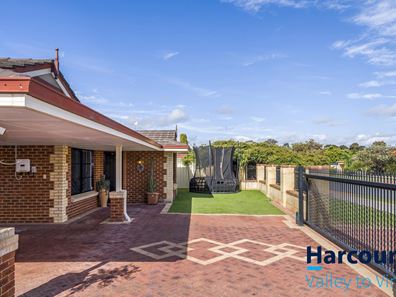 85 Balladong Loop, Carramar WA 6031