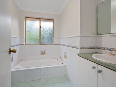 3 Gwalia Close, Hannans WA 6430