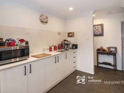 6 Bole Way, Karridale WA 6288