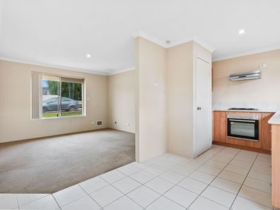 43A Stroughton Road, Westminster WA 6061