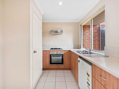 43A Stroughton Road, Westminster WA 6061