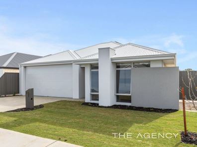 15 Lavender Road, Henley Brook WA 6055