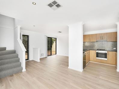 1/71 Kooyong Road, Rivervale WA 6103