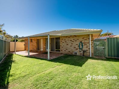 2/141 Railway Street, Bluff Point WA 6530
