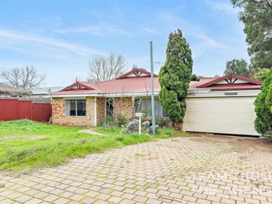 2 Recreation Road, Hamilton Hill WA 6163