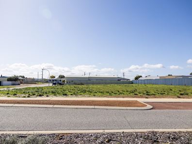 33 Boronia Turn, Jurien Bay WA 6516