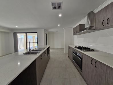 36 Seyburn Way, Alkimos WA 6038