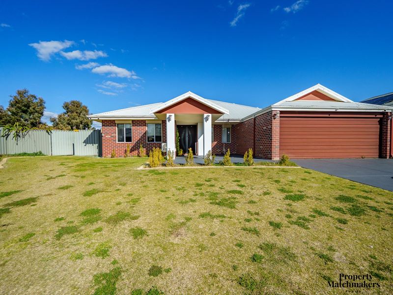 13 Colesbrook Drive, Byford WA 6122
