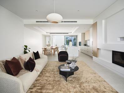 2/124 Broome Street, Cottesloe WA 6011