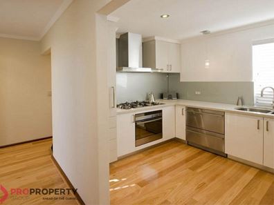 6/45 Park Street, Como WA 6152