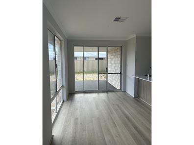 340 Dalyellup Boulevard, Dalyellup WA 6230