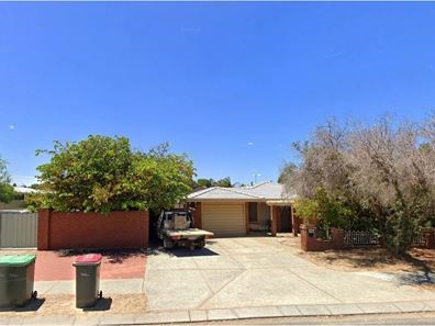 14 Decourcey Way, Marangaroo WA 6064