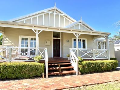 13 Parnell Street, Waroona WA 6215