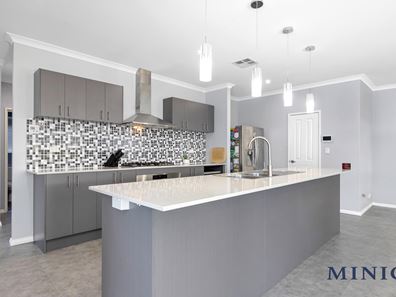 9 Crillin Way, Byford WA 6122