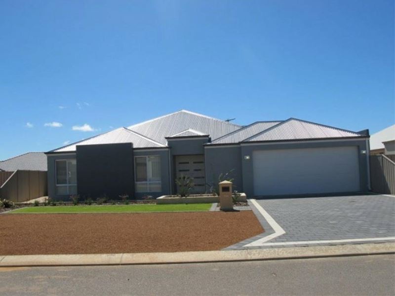 132 Glenfield Beach Drive, Glenfield