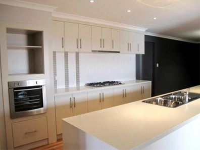 132 Glenfield Beach Drive, Glenfield WA 6532