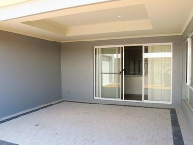 132 Glenfield Beach Drive, Glenfield WA 6532