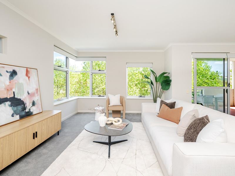 15/1 Henry Lawson Walk, East Perth WA 6004